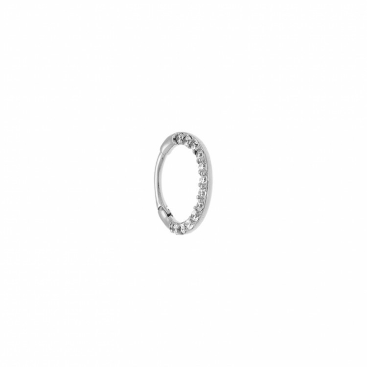 Piercing hélix tragus daith